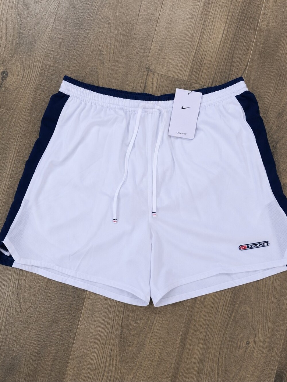 Nike Dri-FIT Track Club 5” Running Shorts Men’s Large White Navy NWT